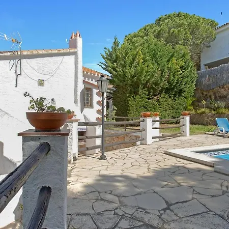 Sant Eloi Sleeps 6